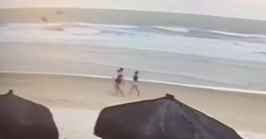 Três mulheres - caminhando