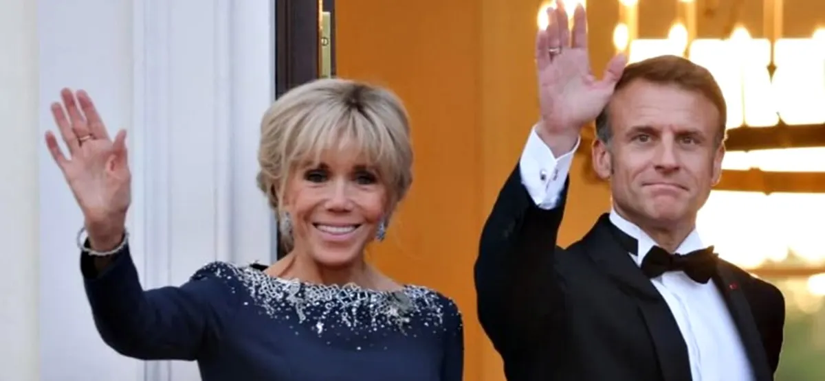 Emmanuel Macron e Brigitte - casal