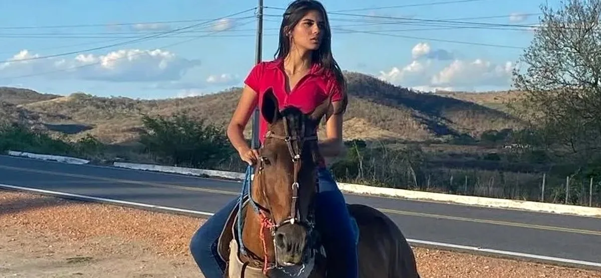 Gabrielly - Rainha da Cavalgada