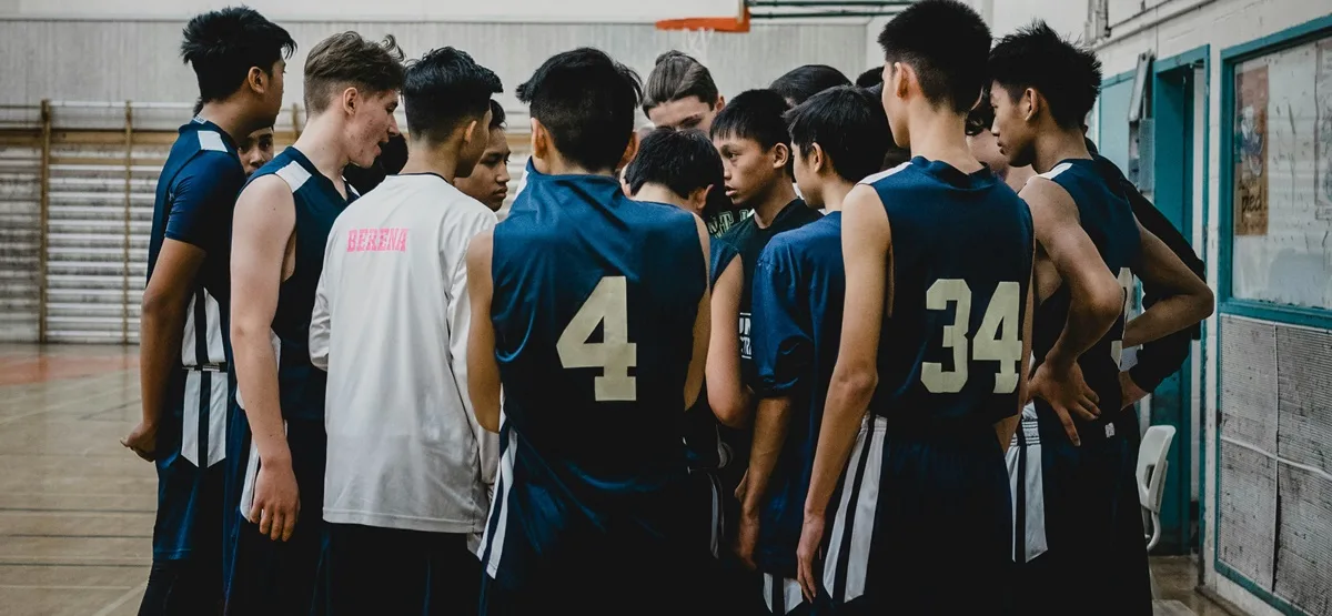Adolescentes - escola