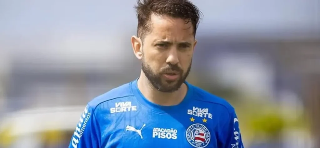 Everton Ribeiro