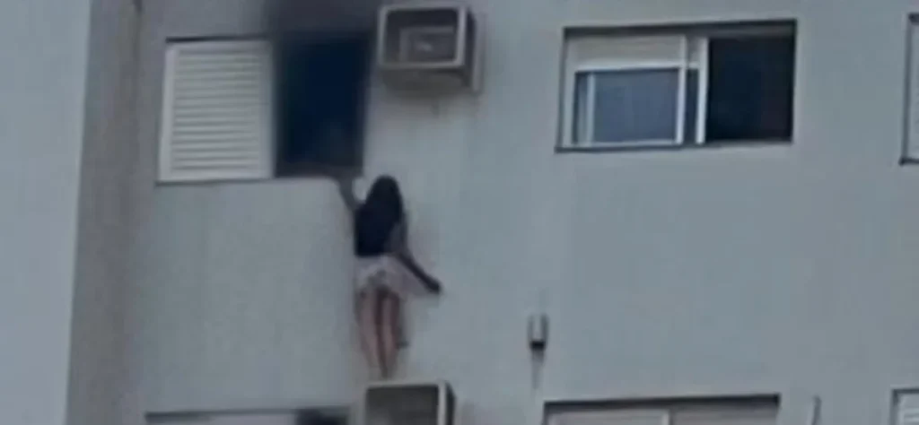 mulher salva vizinhos - incêndio - Cascavel