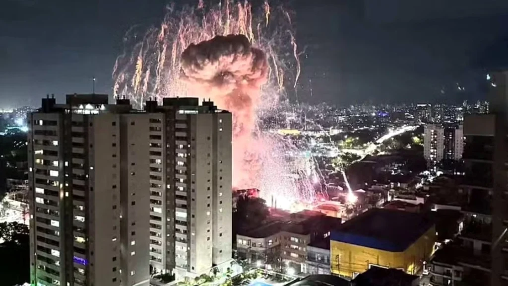 Explosão-depósito-de-fogos-en-São-Paulo