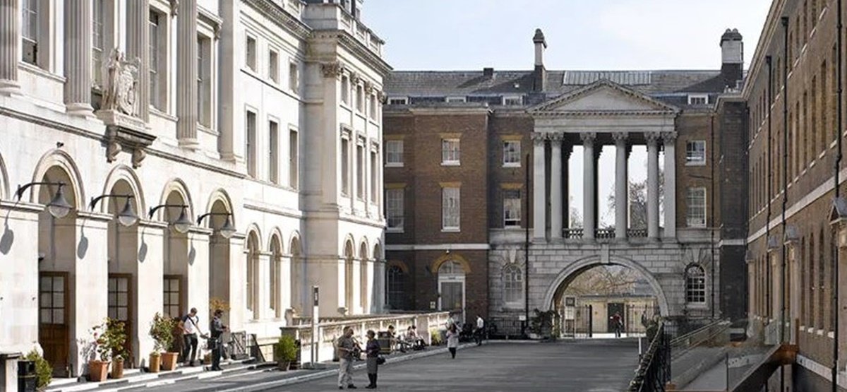 Kings College London