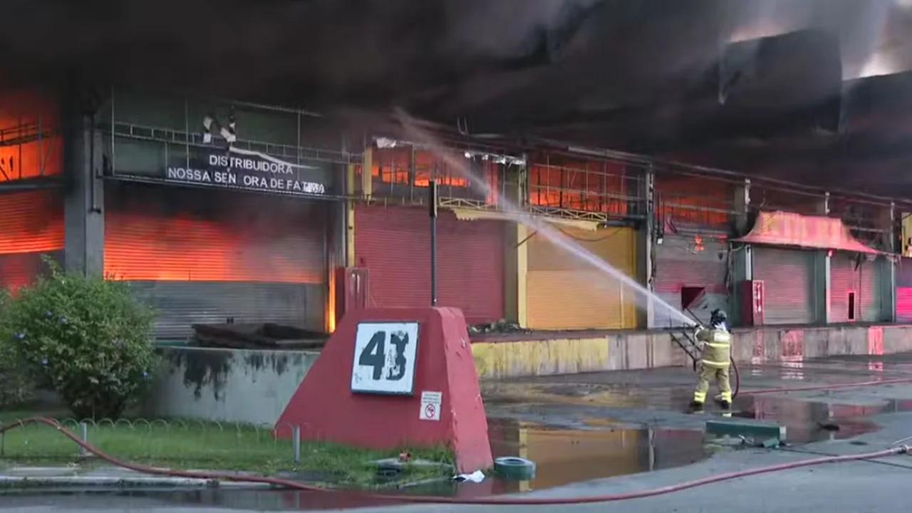 Incêndio Ceasa - Rio de Janeiro - foto