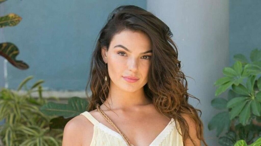 isis valverde o que é stalking