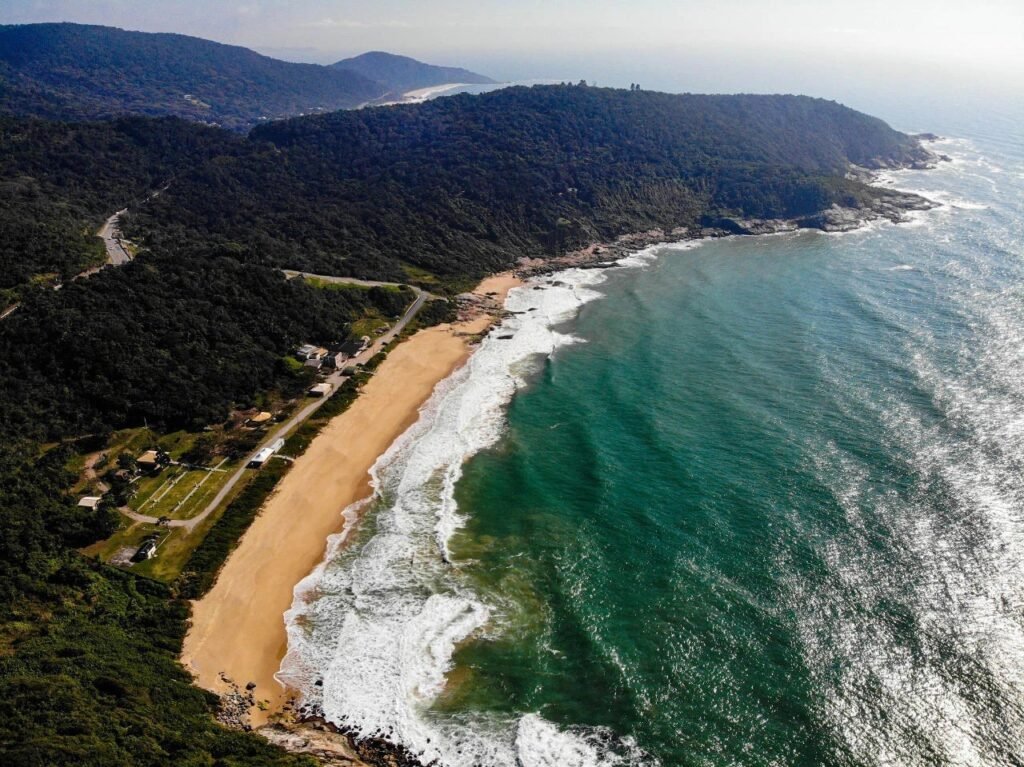 Praia nudismo balneário camboriú