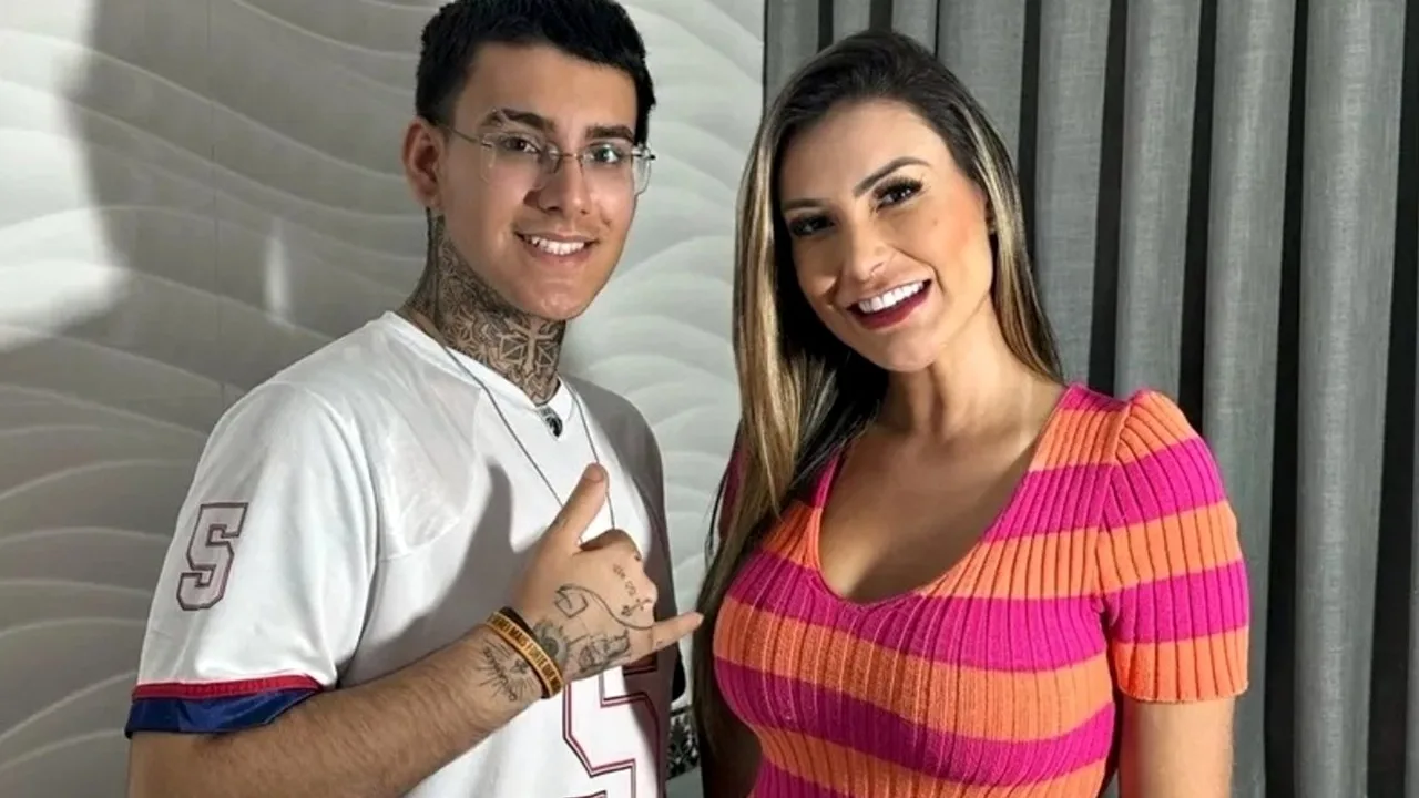 Andressa Urach e filho