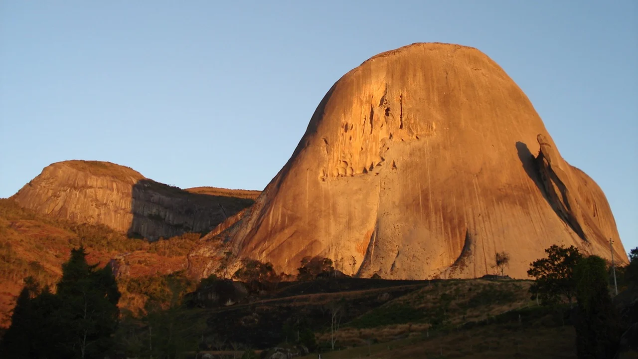 Pedra Azul 03