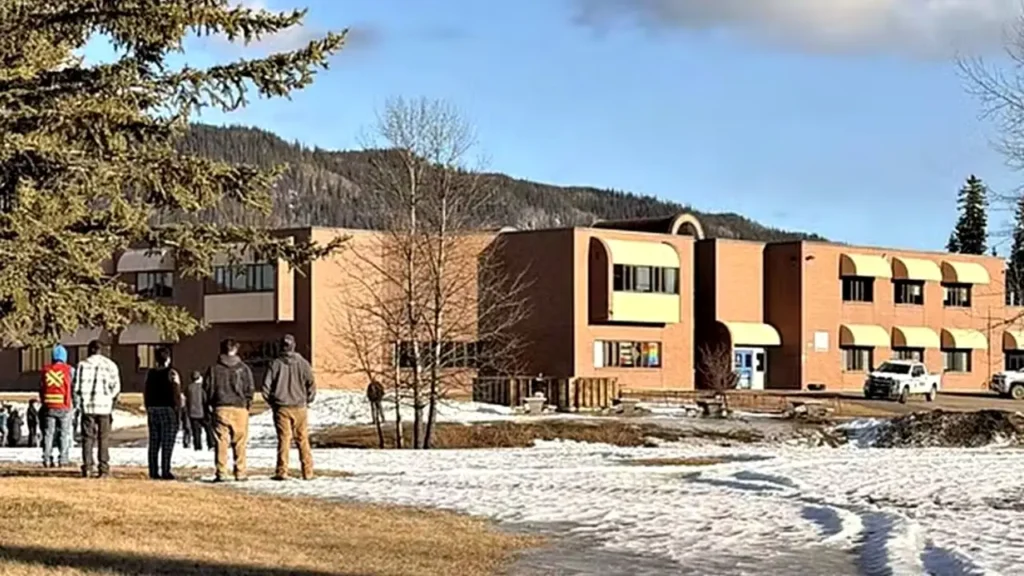 Ataque a tiros - escola Canadá