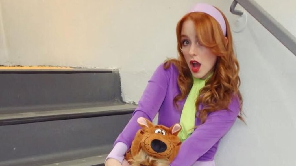 McKenna Grace Daphne Scooby-Doo