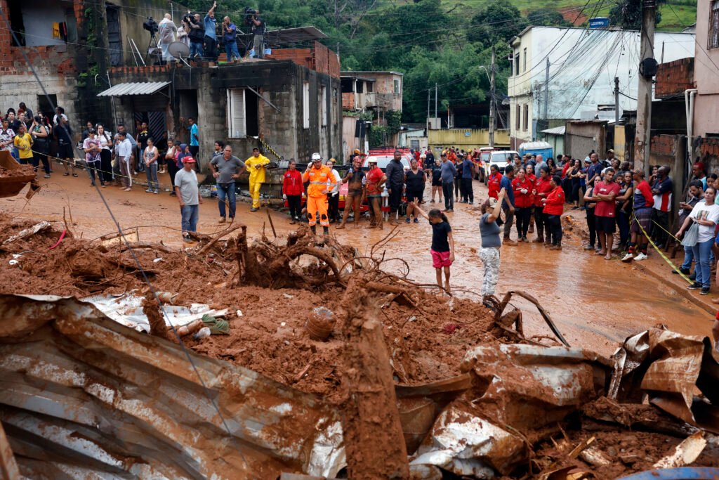 Cimed perdoa dívidas