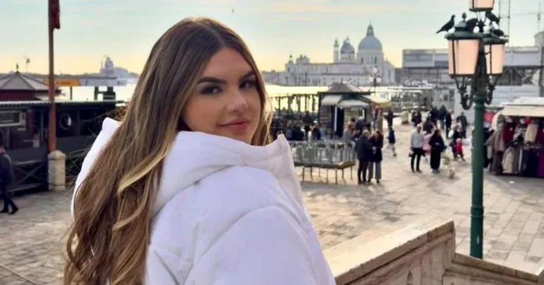 Julia - estudante medicina paraguai