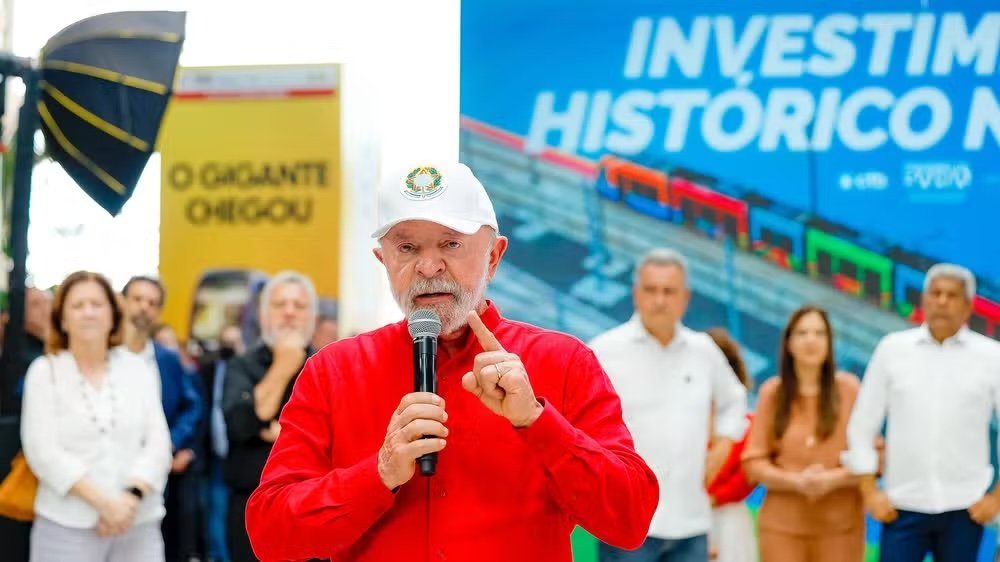Lula defende Pix